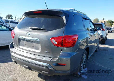 2017 Nissan Pathfinder S/Sv/Sl/Platinum from USA, damaged, VIN 5N1DR2MN4HC672691